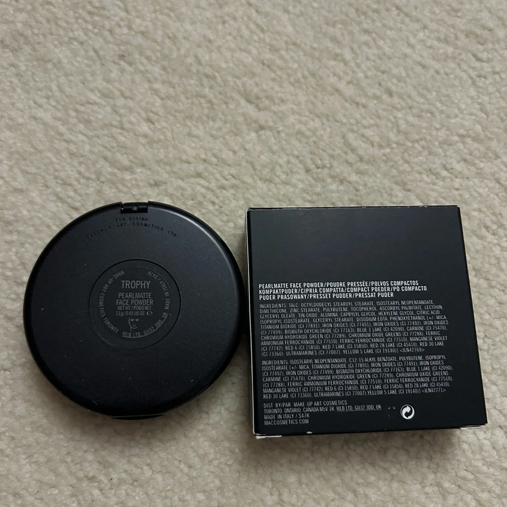 FLASH SALE Mac PearlMatte face powder - Picture 4 of 5